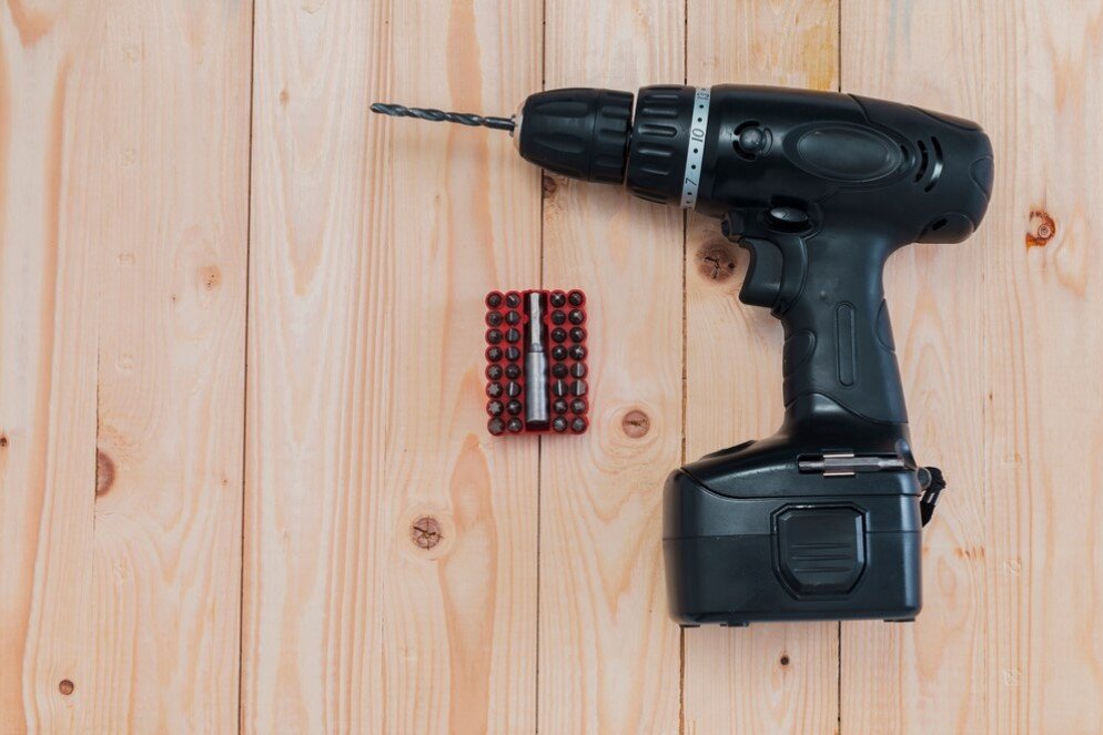 The Ultimate Beginner’s Guide to Using a Cordless Drill: Tips, Tricks, and Safety